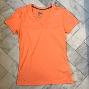 Nike dry fit short sleeved t-shirt. Women’s size small. New without tags